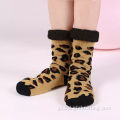 Fuzzy Bed Socks Non-skid Christmas Fuzzy Plush Slipper Socks Manufactory